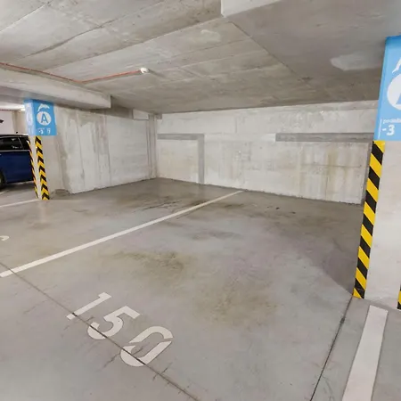 Sky In - With 2 Parking Places Lägenhet *