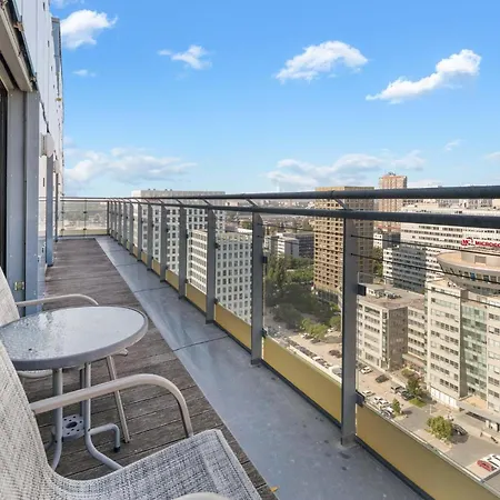 Sky In - With 2 Parking Places * Bratislava