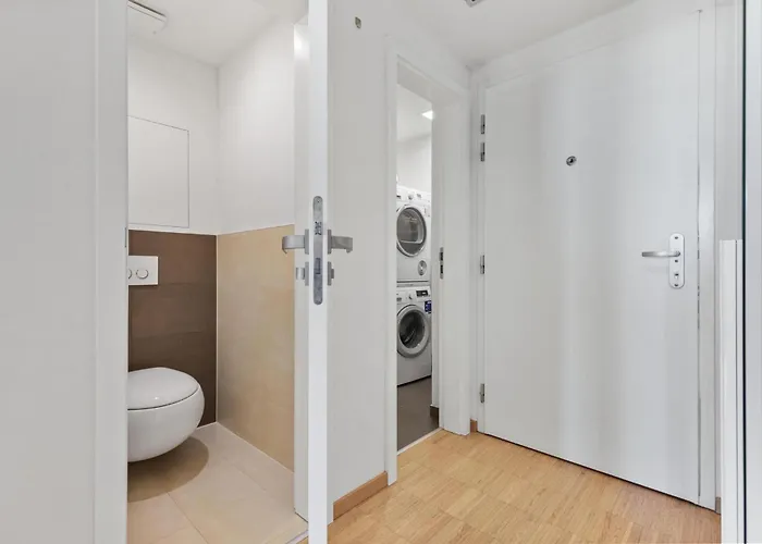 Sky In - With 2 Parking Places Bratysława