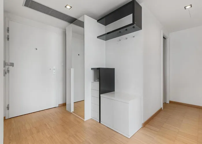 Apartament Sky In - With 2 Parking Places Bratislava